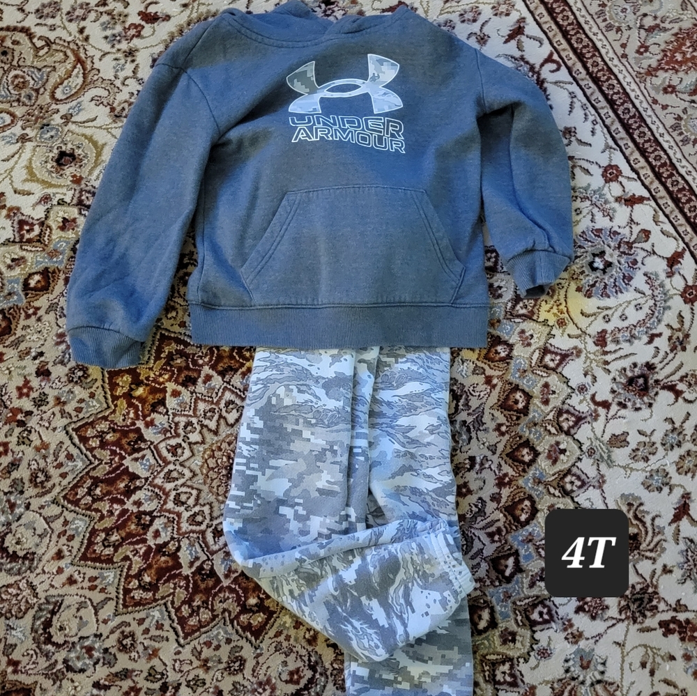 Boys Under Armour Set 4T